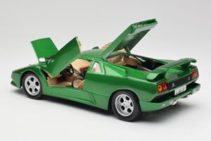Lamborghini Diablo SE Verde Maisto 1:18 50303 Pressofusione — immagine 5 di 8