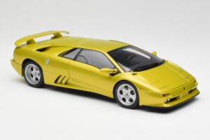 Lamborghini Diablo SE30 Anniversary Edition Giallo Spyder AUTOart 1:18 79157 Pressofusione — immagine 6 di 8