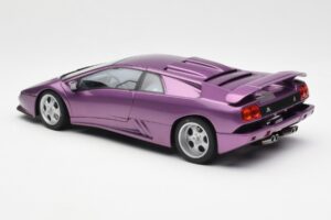Lamborghini Diablo SE30 Jota Viola Metallic AUTOart 1:18 79142 Composito — immagine 7 di 8