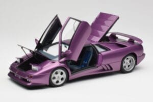 Lamborghini Diablo SE30 Anniversary Edition Viola Metallic AUTOart 1:18 79158 Pressofusione — immagine 2 di 8