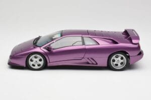 Lamborghini Diablo SE30 Anniversary Edition Viola Metallic AUTOart 1:18 79158 Pressofusione — immagine 4 di 8