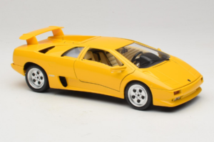 Lamborghini Diablo Giallo Bburago 1:18 3041-M2 Pressofusione — immagine 6 di 8