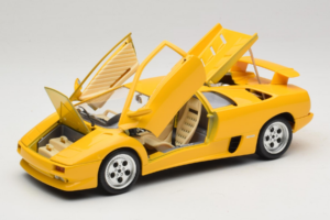 Lamborghini Diablo Giallo Bburago 1:18 3041-M2 Pressofusione — immagine 2 di 8