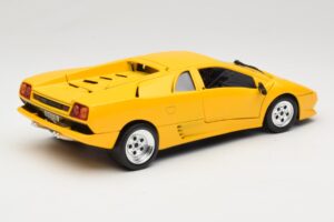 Lamborghini Diablo Giallo Tonka 1:18 09035 Pressofusione — immagine 3 di 8