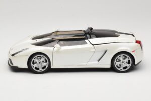 Lamborghini Gallardo Concept Bianco Mondo Motors 1:18 146432 Pressofusione — immagine 4 di 8
