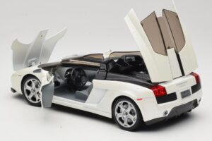Lamborghini Gallardo Concept Bianco Mondo Motors 1:18 146432 Pressofusione — immagine 5 di 8