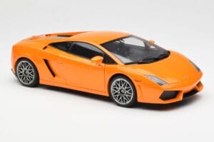 Lamborghini Gallardo LP560-4 Arancione AUTOart 1:18 74593 Pressofusione — immagine 6 di 8