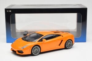 Lamborghini Gallardo LP560-4 Arancione AUTOart 1:18 74593 Pressofusione — immagine 8 di 8