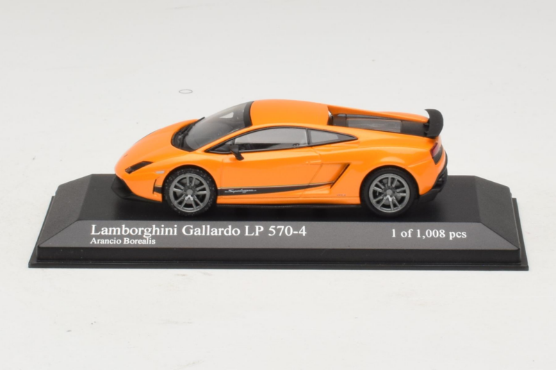 Lamborghini Gallardo LP570-4 Superleggera Arancione Metallizzato Minichamps 1:43 400103841 Pressofusione