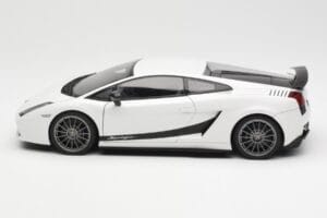 Lamborghini Gallardo Superleggera Monocerus Metallic Bianco AUTOart 1:18 74585 Pressofusione — immagine 4 di 8