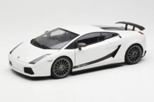 Lamborghini Gallardo Superleggera Monocerus Metallic Bianco AUTOart 1:18 74585 Pressofusione