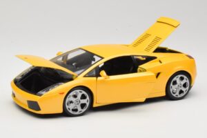 Lamborghini Gallardo Giallo Maisto 1:18 31655 Pressofusione — immagine 2 di 8