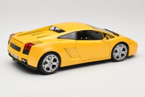 Lamborghini Gallardo Giallo Maisto 1:18 31655 Pressofusione — immagine 3 di 8