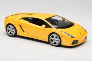 Lamborghini Gallardo Giallo Maisto 1:18 31655 Pressofusione — immagine 6 di 8