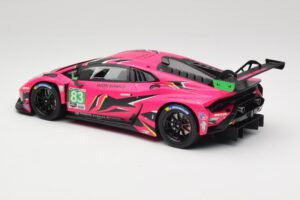 Lamborghini Huracan GT3 EVO2 #83 R. Frey / M. Gatting / S. Bovy Iron Dames 24 Hours of Daytona 2023 TopSpeed 1:18 TS0532 Pres — immagine 5 di 6