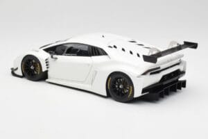 Lamborghini Huracan GT3 Bianco AUTOart 1:18 81527 Pressofusione — immagine 7 di 8