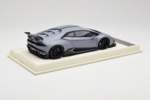Lamborghini Huracan LB Performance x Novitec Torado Grigio Davis & Giovanni 1:18 HURACAN001 Resina — immagine 3 di 7