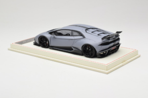 Lamborghini Huracan LB Performance x Novitec Torado Grigio Davis & Giovanni 1:18 HURACAN001 Resina — immagine 5 di 7
