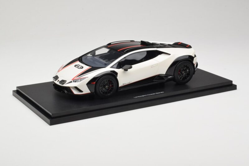 Lamborghini Huracan Sterrato No. 63 Bianco TopSpeed 1:18 TS0610 Resina