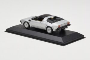 Lamborghini Jalpa Argento Minichamps 1:43 400103601 Pressofusione — immagine 3 di 4
