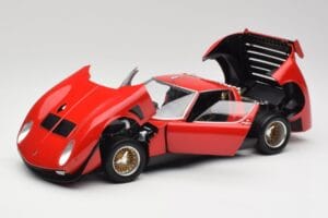 Lamborghini Miura SVR Rosso & Nero Kyosho 1:18 08319R Pressofusione — immagine 2 di 8