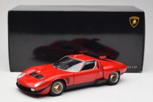 Lamborghini Miura SVR Rosso & Nero Kyosho 1:18 08319R Pressofusione — immagine 8 di 8