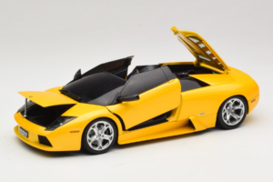 Lamborghini Murcielago Concept Metallic Yellow AUTOart 1:18 74561 Pressofusione — immagine 2 di 8