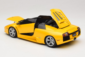 Lamborghini Murcielago Concept Metallic Yellow AUTOart 1:18 74561 Pressofusione — immagine 5 di 8
