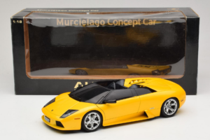 Lamborghini Murcielago Concept Metallic Yellow AUTOart 1:18 74561 Pressofusione — immagine 8 di 8