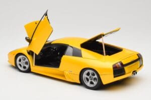Lamborghini Murcielago LP640 Giallo Orion AUTOart 1:18 74511 Pressofusione — immagine 5 di 8