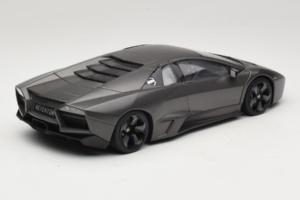 Lamborghini Reventon Matte Grey AUTOart 1:18 74591 Pressofusione — immagine 3 di 8