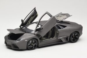 Lamborghini Reventon Matte Grey Bburago 1:18 18-11029 Pressofusione — immagine 2 di 8