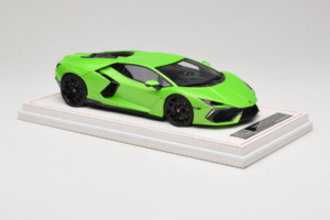 Lamborghini Revuelto Verde Metallic IVY 1:18 REMC024 Resina — immagine 4 di 7
