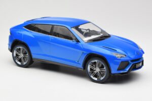 Lamborghini Urus Concept Blue Metallic MCG 1:18 MCG18020 Pressofusione — immagine 4 di 6