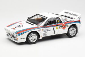 Lancia 037 Martini #1 W. Rohrl / C. Geistdorfer Winner Rally Monte Carlo 1983 Versione Notte Kyosho 1:18 08306A Pressofusione