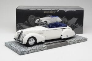 Lancia Astura Tipo 233 Corto Bianco Minichamps 1:18 107125330 Resina — immagine 6 di 6