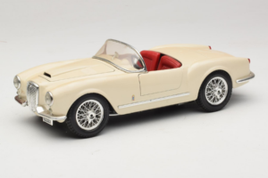 Lancia Aurelia B24 Spider Beige Bburago 1:18 3010-M2 Pressofusione