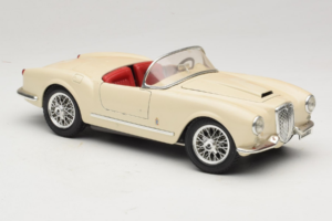 Lancia Aurelia B24 Spider Beige Bburago 1:18 3010-M2 Pressofusione — immagine 6 di 8
