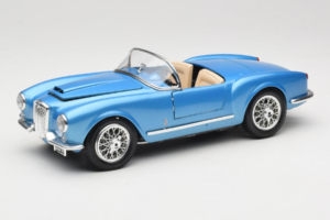 Lancia Aurelia B24 Spider Blu Bburago 1:18 3010-M1 Pressofusione