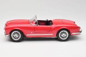 Lancia Aurelia B24 Spider Rosso Bburago 1:18 3010 Pressofusione — immagine 4 di 8
