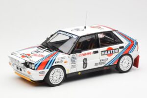 Lancia Delta HF 4WD #6 M. Biasion / T. Siviero Martini Rally Monte Carlo 1987 Kyosho 1:18 08960A Pressofusione