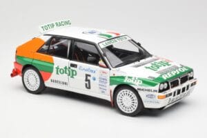Lancia Delta HF Integrale Evo II Totip #5 A. Aghini / S. Farnocchia Rally Monte Carlo 1993 Kyosho 1:18 08348F Pressofusione — immagine 6 di 8