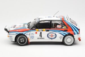 Lancia Delta HF Integrale Evo Martini #4 D. Auriol / B. Occelli Winner Rally Monte Carlo 1992 Kyosho 1:18 08348A Pressofusion — immagine 4 di 8