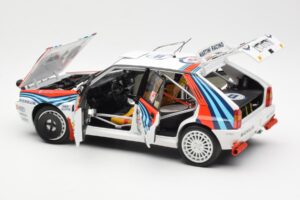 Lancia Delta HF Integrale Evo Martini #4 D. Auriol / B. Occelli Winner Rally Monte Carlo 1992 Kyosho 1:18 08348A Pressofusion — immagine 5 di 8