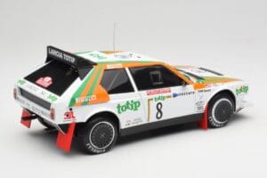 Lancia Delta S4 #8 D. Cerrato / G. Cerri Rally San Remo 1986 IXO 1:18 18RMC133 Pressofusione — immagine 2 di 6