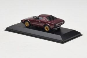 Lancia Stratos Bordeaux Rosso Minichamps 1:43 LANCIA001 Pressofusione — immagine 3 di 4