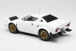 Lancia Stratos HF Stradale Bianco Minichamps 1:18 155741700 Pressofusione — immagine 5 di 6
