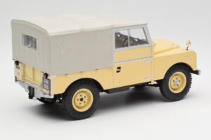 Land Rover 88 Series 1 Hard Top Beige Chiaro MCG 1:18 MCG18368 Pressofusione — immagine 3 di 6