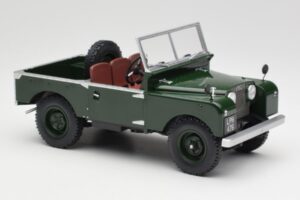 Land Rover 88 Series 1 Open Top Verde Scuro MCG 1:18 MCG18367 Pressofusione — immagine 2 di 6