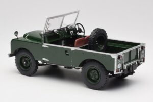 Land Rover 88 Series 1 Open Top Verde Scuro MCG 1:18 MCG18367 Pressofusione — immagine 4 di 6